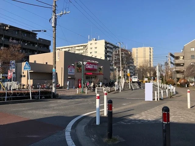 Sanwaまで600m