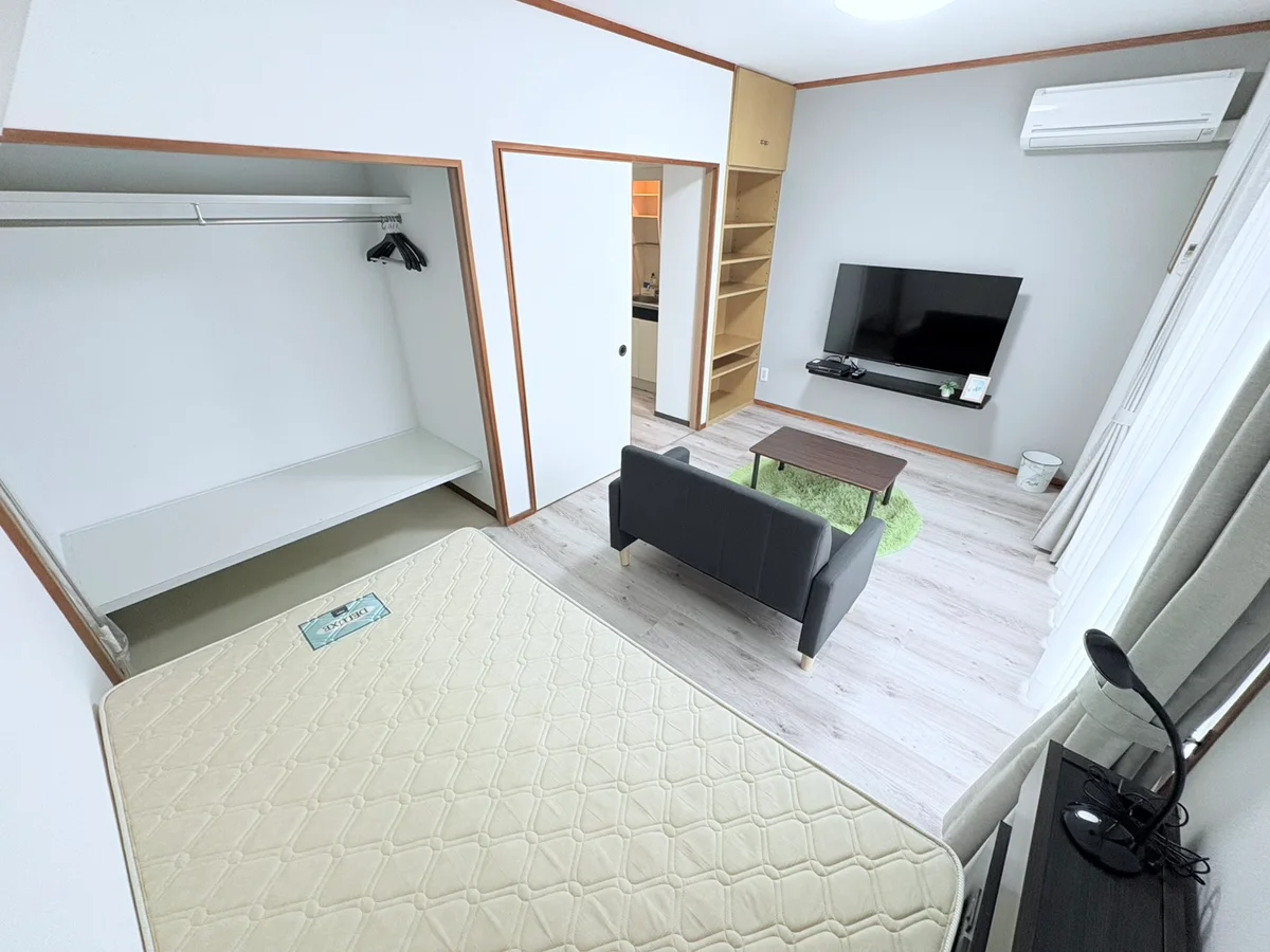 ソファ付のゆったりとしたお部屋です♪