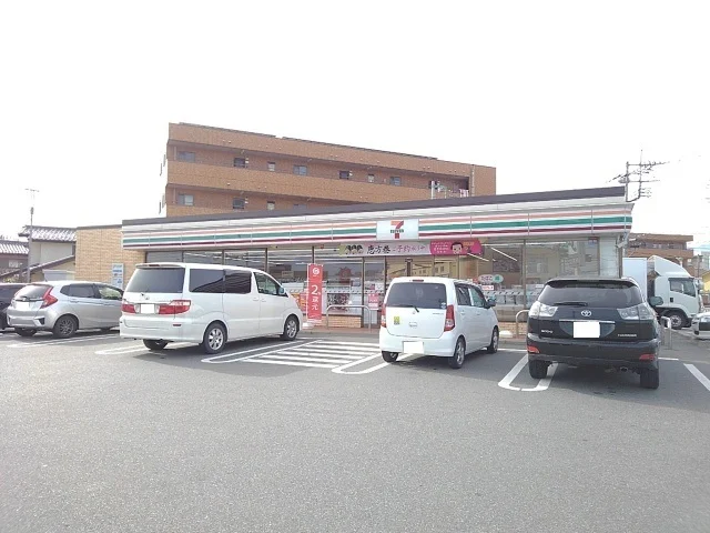 セブンイレブン国母工業団地店まで950m