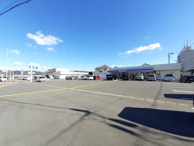 ローソン安芸矢ノ丸店まで550m