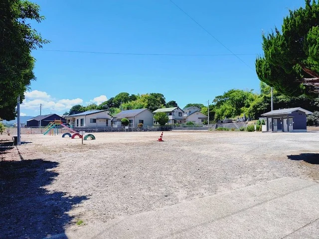 東下司児童公園まで300m