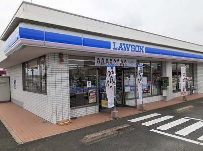 ローソン　大琳寺店まで190m