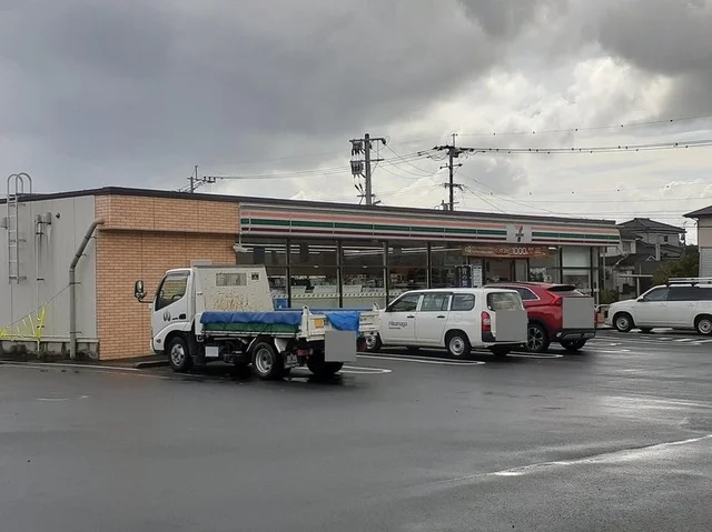 セブンイレブン南隼人店まで150m