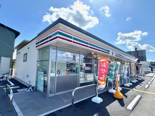 セブンイレブン米子昭和町店まで750m