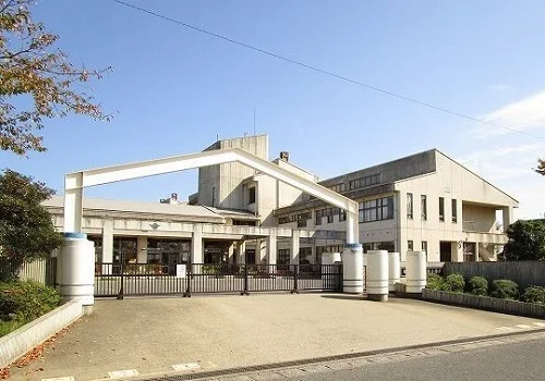 那珂市立東菅谷小学校まで260m