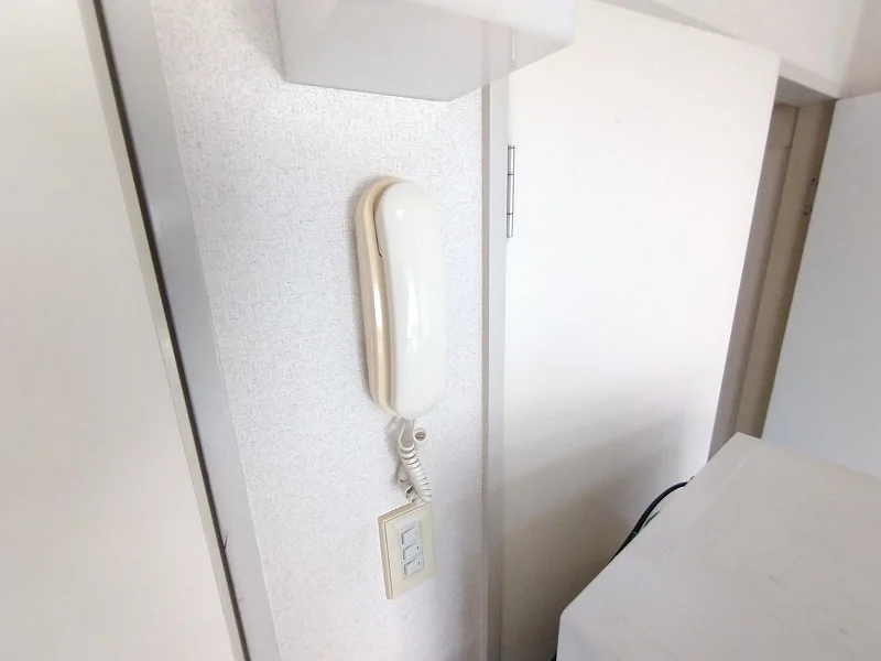 インターホン