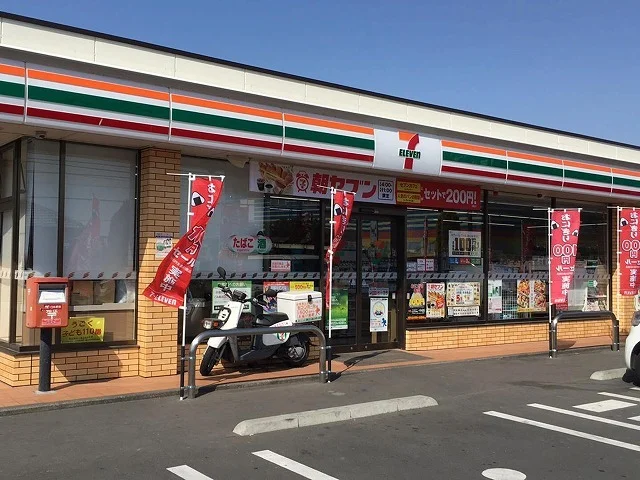 セブンイレブンまで130m