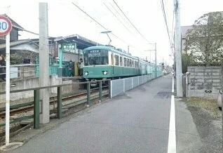 柳小路駅まで700m