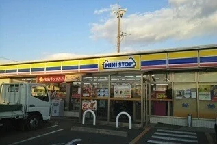 ミニストップ田原保美町店まで720m