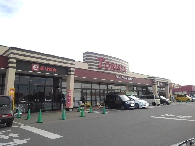 とりせん　下妻店まで1200m