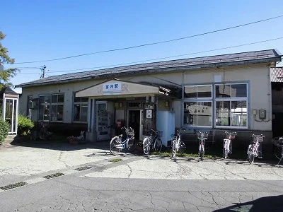 フラワー長井線　宮内駅まで850m