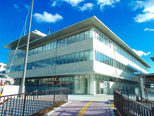 小諸市役所まで1100m