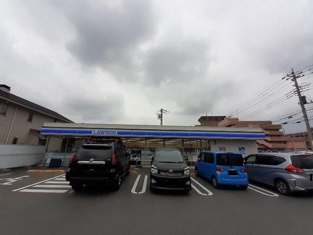 ローソン前橋上新田町店まで280m