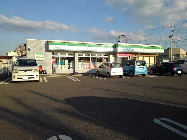 ファミリーマート日田淡窓店まで640m