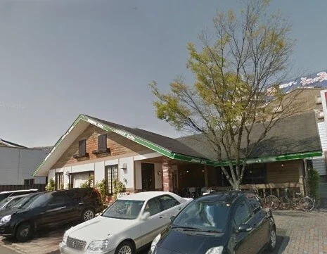 コメダ珈琲店まで900m