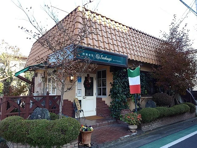 欧風食彩ティーズセルカジェまで400m