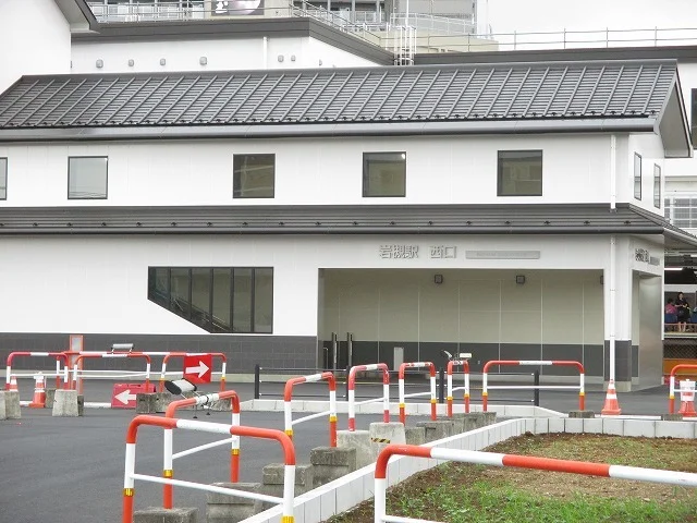 岩槻駅まで800m
