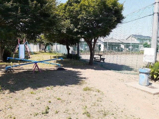八幡つくし公園まで350m