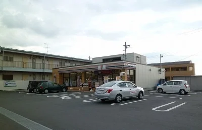セブンイレブン沼津西椎路店まで600m