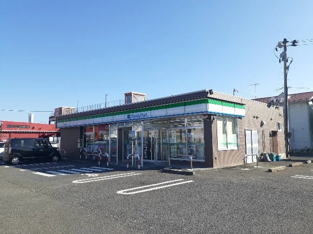 ファミリーマート古川大江向店まで600m