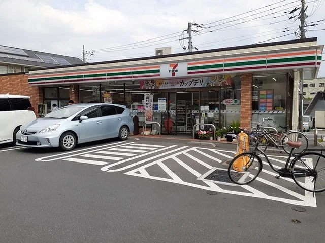 川口東本郷店まで777m