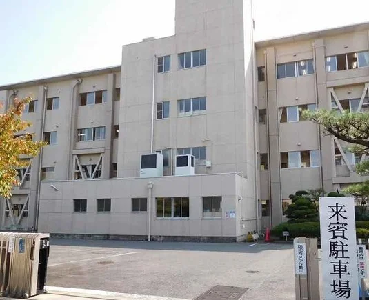 富士松南小学校まで650m