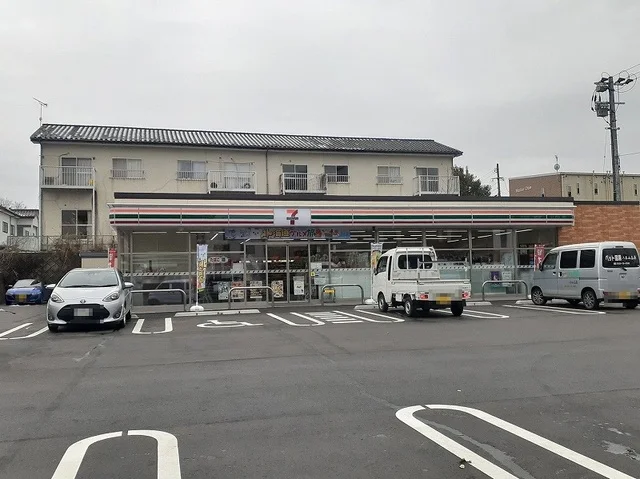 セブンイレブン穂波小正店まで1000m