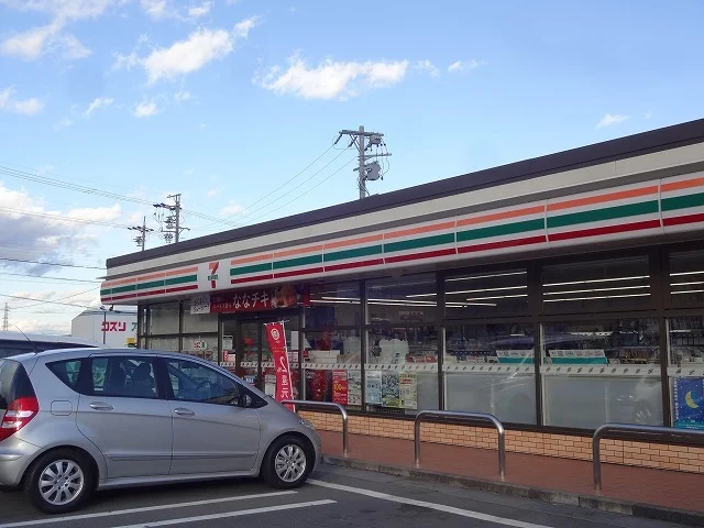 セブンイレブン駒ヶ根インター店まで100m