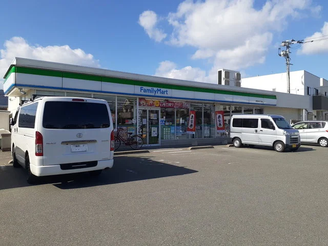 ファミリーマート福岡田村5丁目まで900m