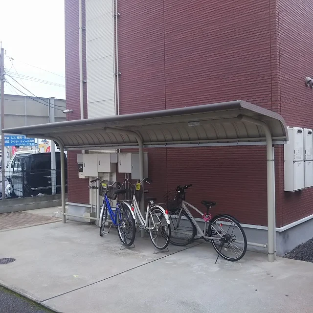駐輪場完備