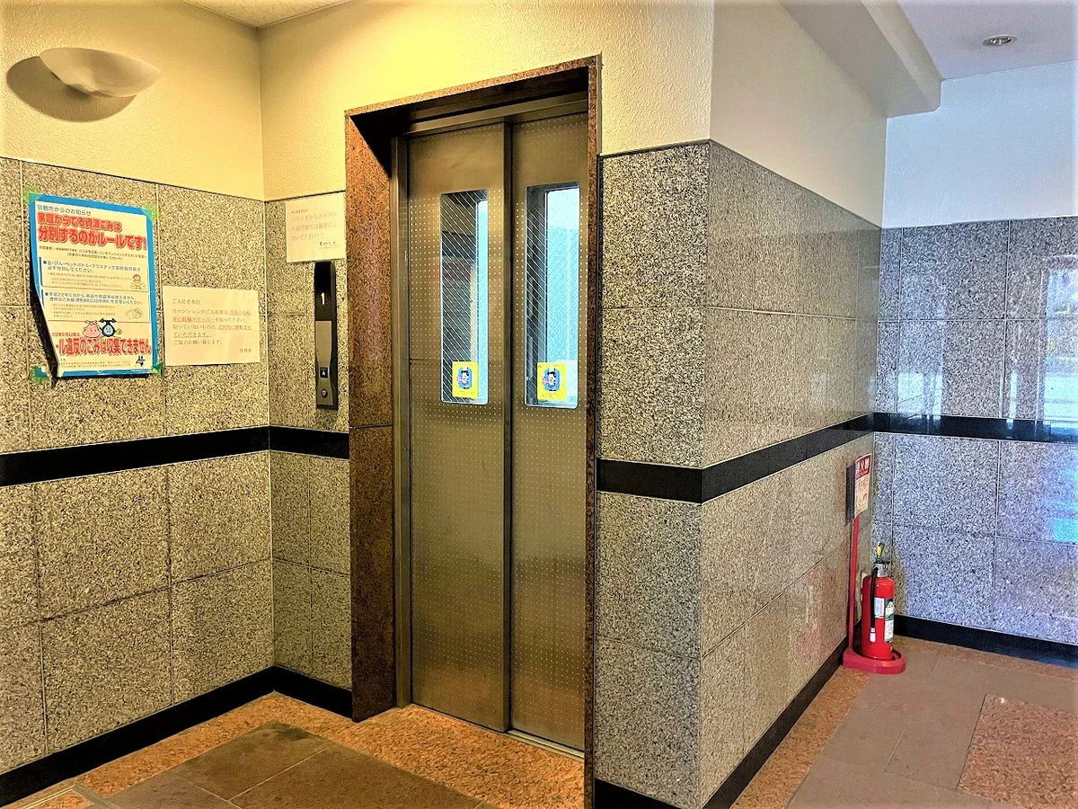 エレベーターがありますので、重い荷物があるときも助かりますね☆
