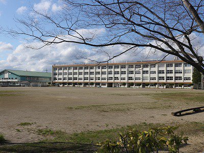 仙台市立将監中央小学校まで850m
