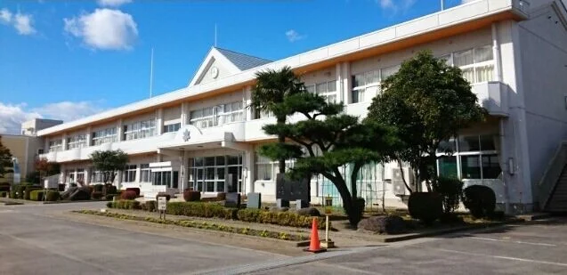 埼玉小学校まで650m