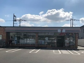 セブンイレブン門井町２丁目店まで500m
