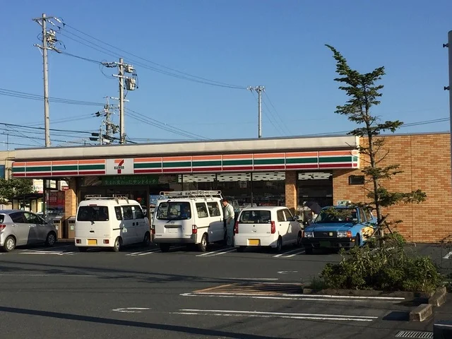 セブンイレブン浜松下石田町店まで600m