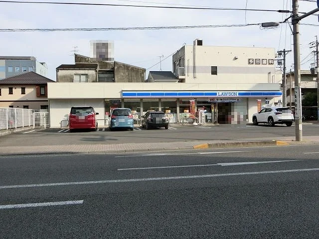 ローソン静岡馬渕3丁目店まで400m