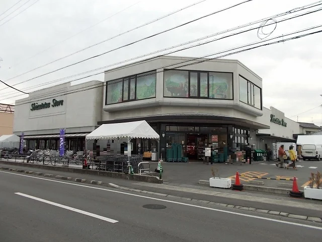 しずてつストア千代田店まで700m