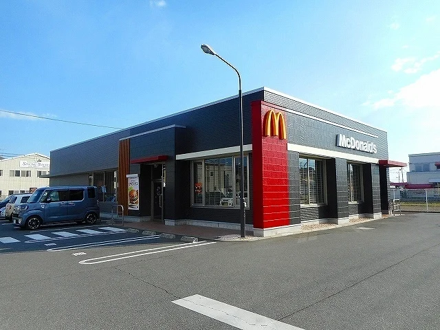 マクドナルド福山神辺店まで2500m