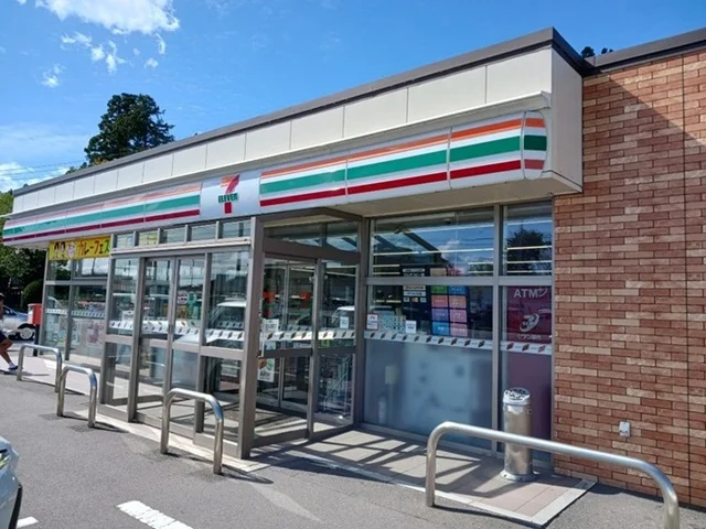 セブンイレブン八戸小田店まで1000m