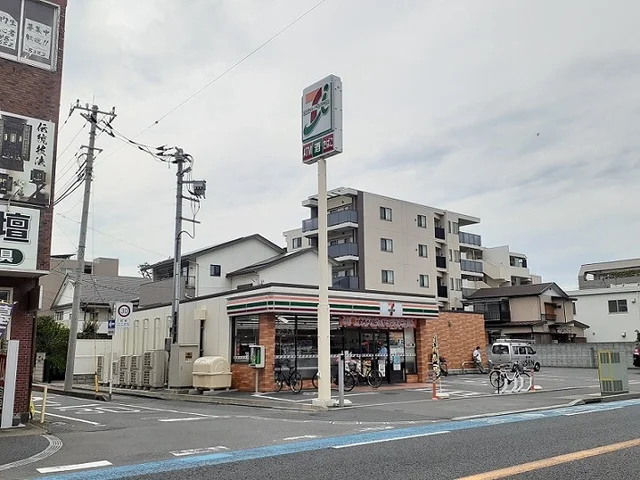 セブン　さいたま大成町2丁目店まで110m