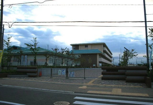 浜松市立大平台小学校まで450m