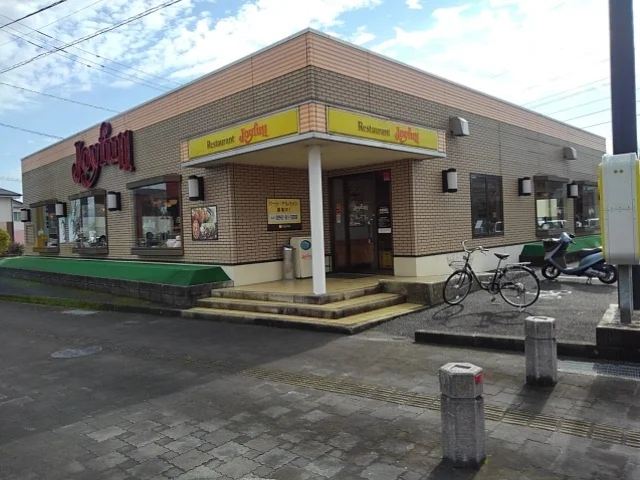 ジョイフル佐賀鳥栖店まで880m