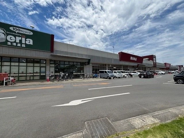 シュロアモール長嶺まで1100m