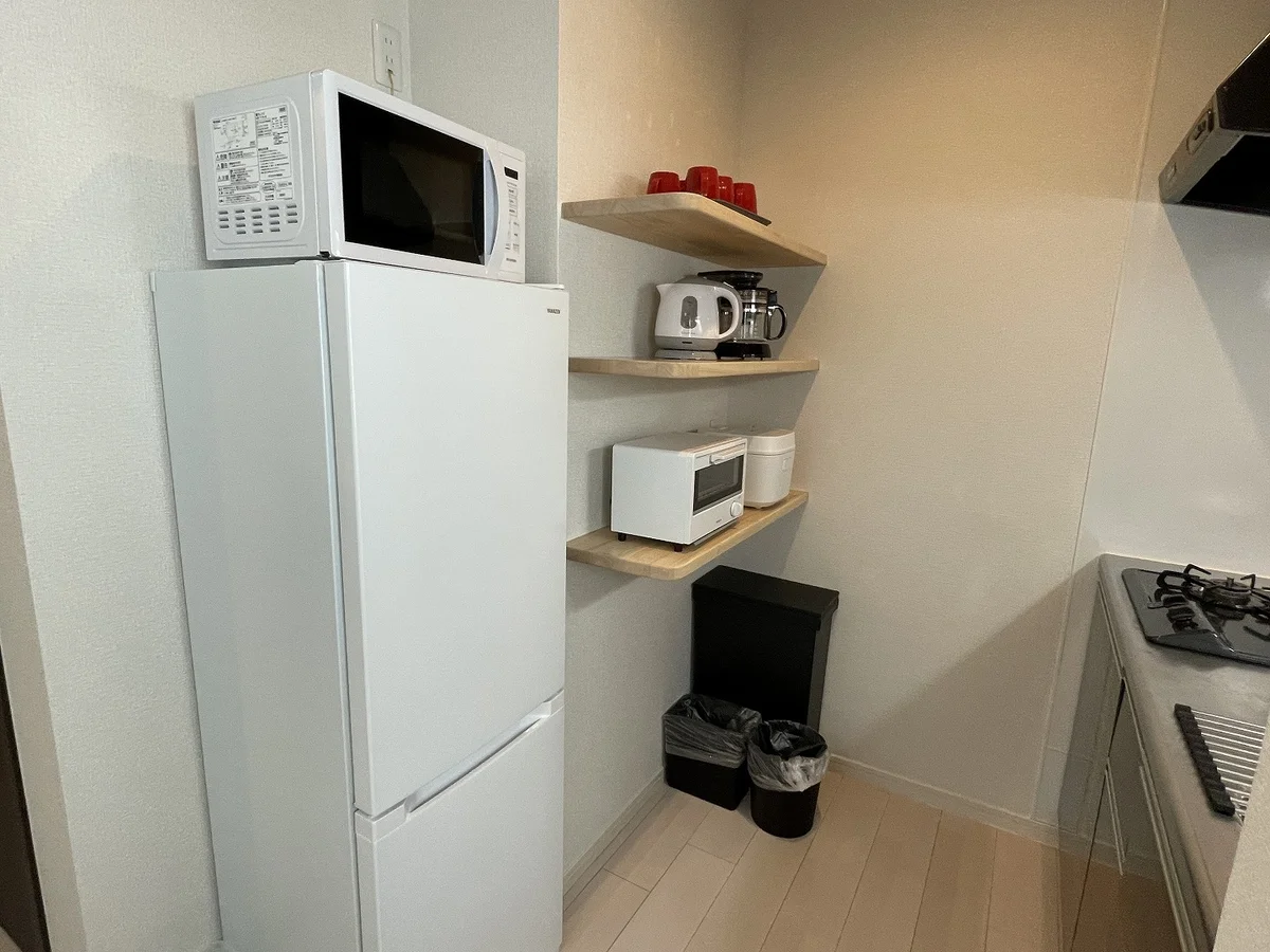 ※撮影用の観察植物・食器調理器具・雑貨類等はございません。※写真は現況優先