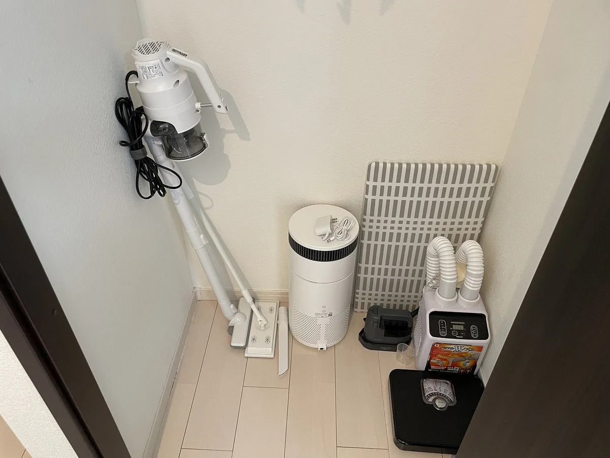 ※撮影用の観察植物・食器調理器具・雑貨類等はございません。※写真は現況優先
