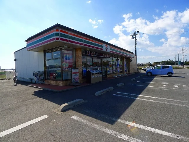 セブンイレブン太田新田木崎店まで1000m
