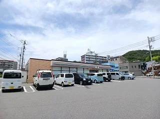 セブンイレブン海岸4丁目店まで280m