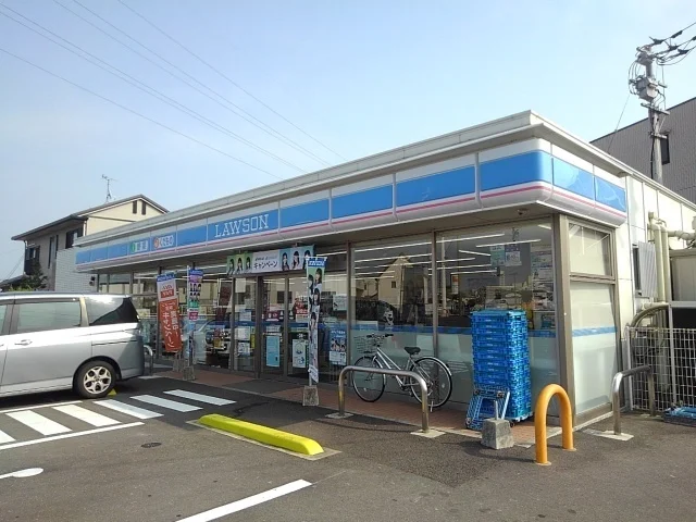 ローソン丸亀津森町宮浦店まで300m
