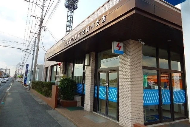 佐賀共栄銀行まで1100m