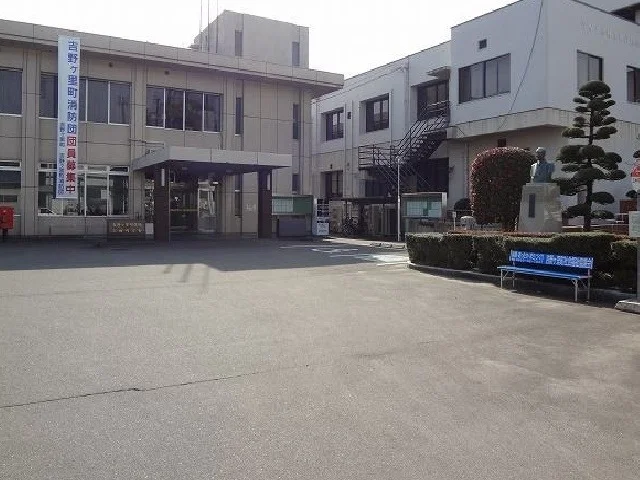吉野ケ里町役場三田川庁舎まで2000m